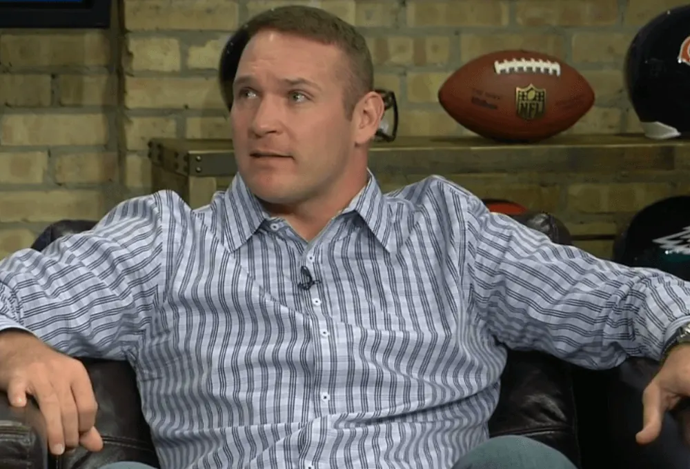 Brian Urlacher Has Hair Now