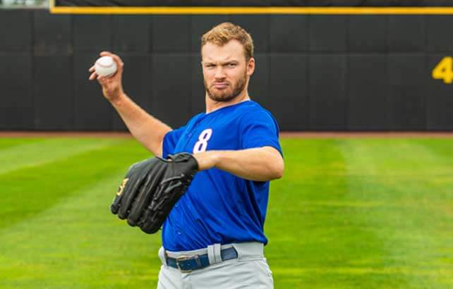 Ian-LargeSlider-1 (1) Ian Happ